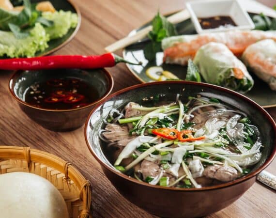 Vietnamese restaurants in Warsaw