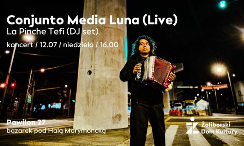 Conjunto Media Luna. Koncert na bazarku