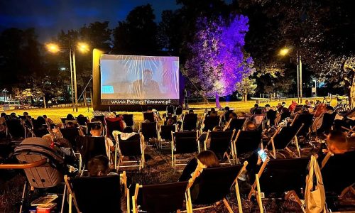 Filmowe lato na Białołęce