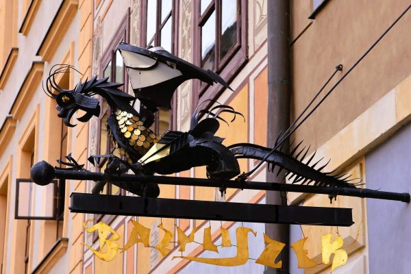 Wycieczka szlakiem bajek i legend warszawskich