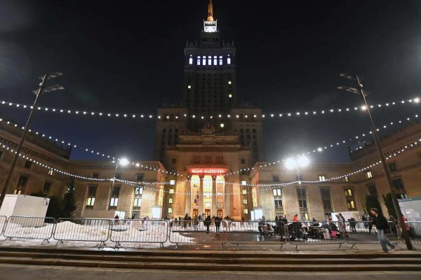 Lodowisko przed Pałacem Kultury i Nauki