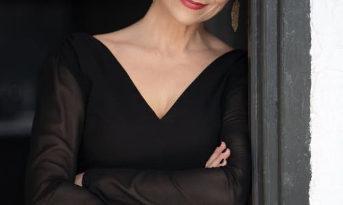 Olga Bończyk śpiewa swoje ukochane piosenki