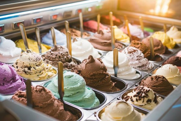 ice cream parlours in Warsaw